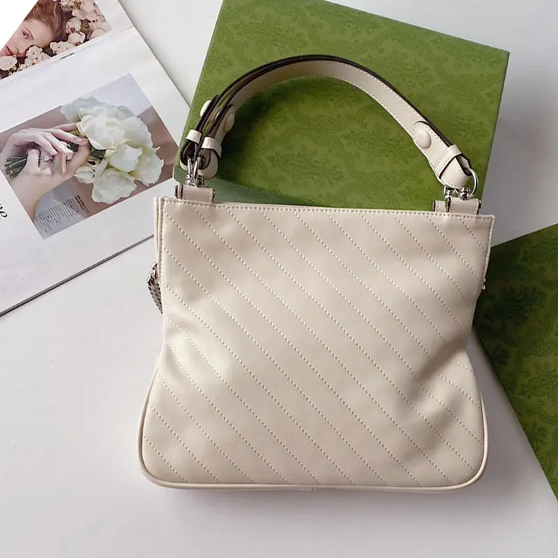 Retro Design Tote Bag Large Capacity Travel Work Bag High Quality Women Shoulder Handbag Underarm Package 2023
Retro Design Tote Bag Large Capacity Travel Work Bag High Quality Women Shoulder Handbag Underarm Package 2023