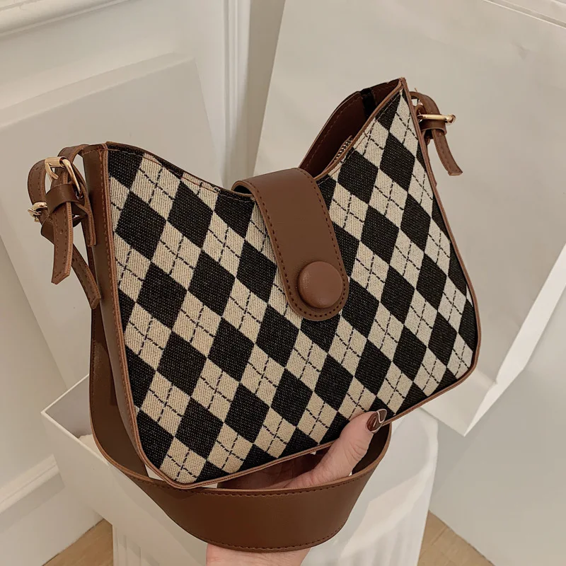 Tote Bags For Women Large Capacity Diamond Lattice Vintage Designer Shopper Luxury Handbag Crossbody Woman Leather Shoulder Bags
Tote Bags For Women Large Capacity Diamond Lattice Vintage Designer Shopper Luxury Handbag Crossbody Woman Leather Shoulder Bags
