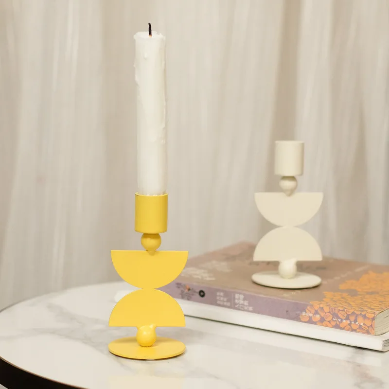 Modern Style Candle Holder Home Decoration Metal Pillar Candlestick Holder Wedding Centerpieces for Tables
Modern Style Candle Holder Home Decoration Metal Pillar Candlestick Holder Wedding Centerpieces for Tables