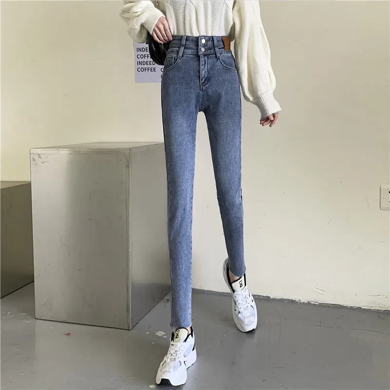 N5269 2022 New all-match high-waisted fashion pants with feet slim trousers jeans
N5269 2022 New all-match high-waisted fashion pants with feet slim trousers jeans