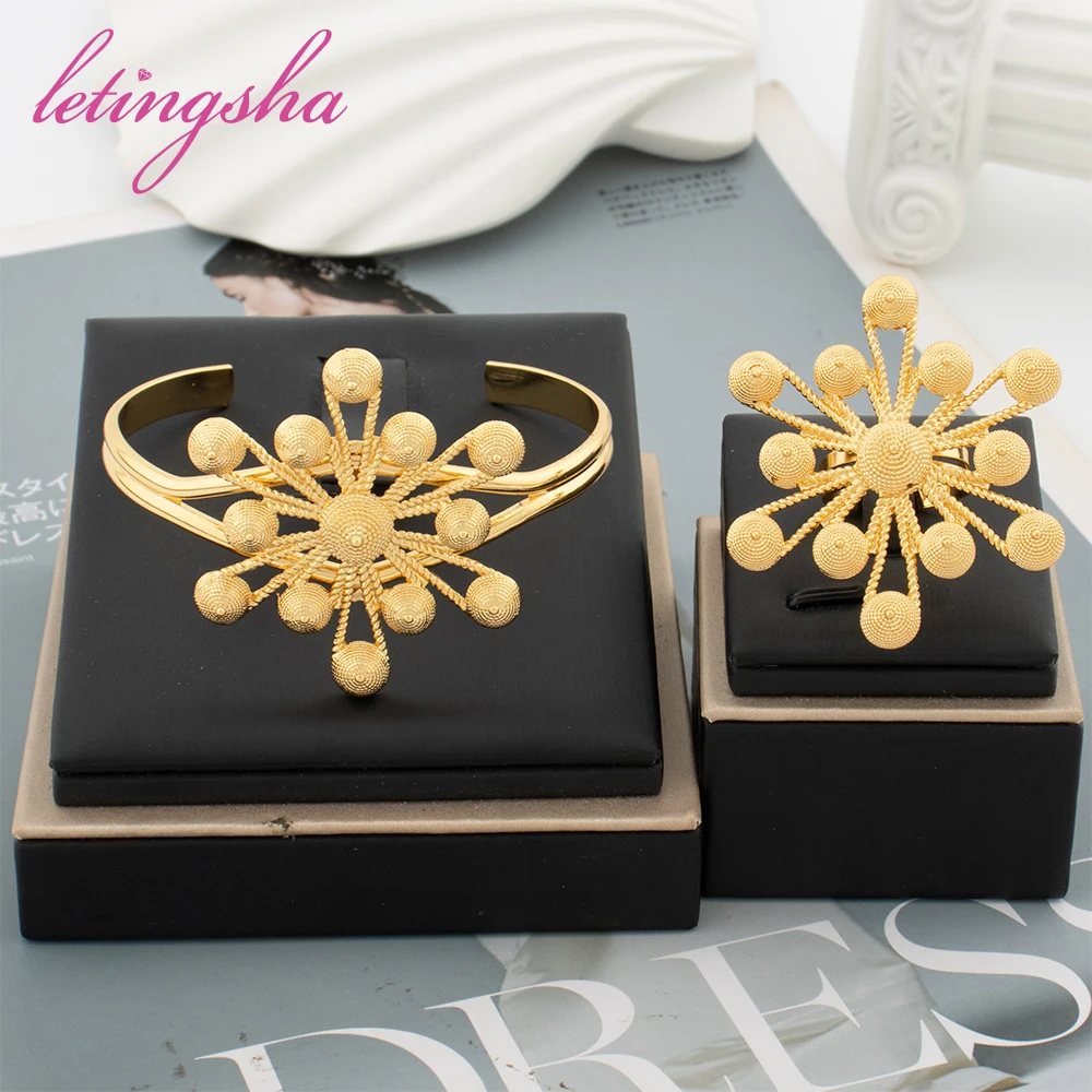 Ethiopian Women Cuff Bangle Fashion Ring Jewelry Set Italian Gold Color Snowflake Design Jewelry Sets Bride Wedding Party Gifts
Ethiopian Women Cuff Bangle Fashion Ring Jewelry Set Italian Gold Color Snowflake Design Jewelry Sets Bride Wedding Party Gifts