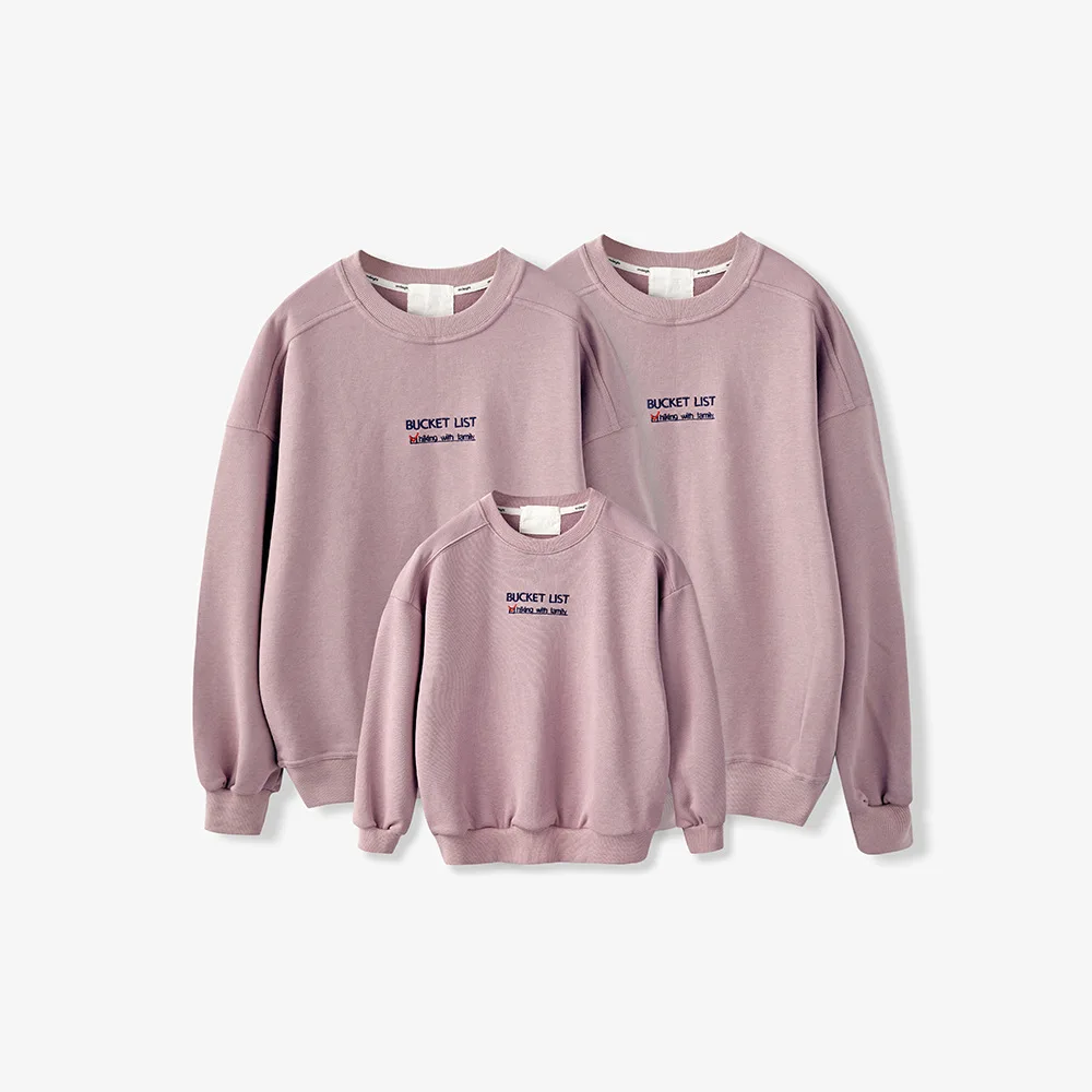 Весенне-осенний фиолетовый однотонный Свитшот высокого качества, одинаковый наряд для семьи с тремя буквами для больших мальчиков и девочек, детская одежда
Весенне-осенний фиолетовый однотонный Свитшот высокого качества, одинаковый наряд для семьи с тремя буквами для больших мальчиков и девочек, детская одежда