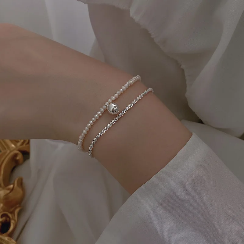 FMILY Fashion Double Layer Pearl Bracelet 925 Sterling Silver New Personality Sequin Light Luxury Jewelry for Girlfriend Gifts
FMILY Fashion Double Layer Pearl Bracelet 925 Sterling Silver New Personality Sequin Light Luxury Jewelry for Girlfriend Gifts