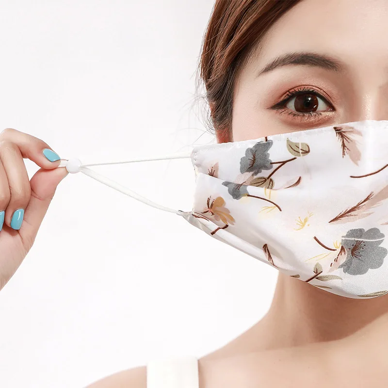 Sunscreen Mask Summer Thin Cool Women's Ice Silk Printing Cycling Driving Breathable Sunshade Cover Your Face 
Sunscreen Mask Summer Thin Cool Women's Ice Silk Printing Cycling Driving Breathable Sunshade Cover Your Face