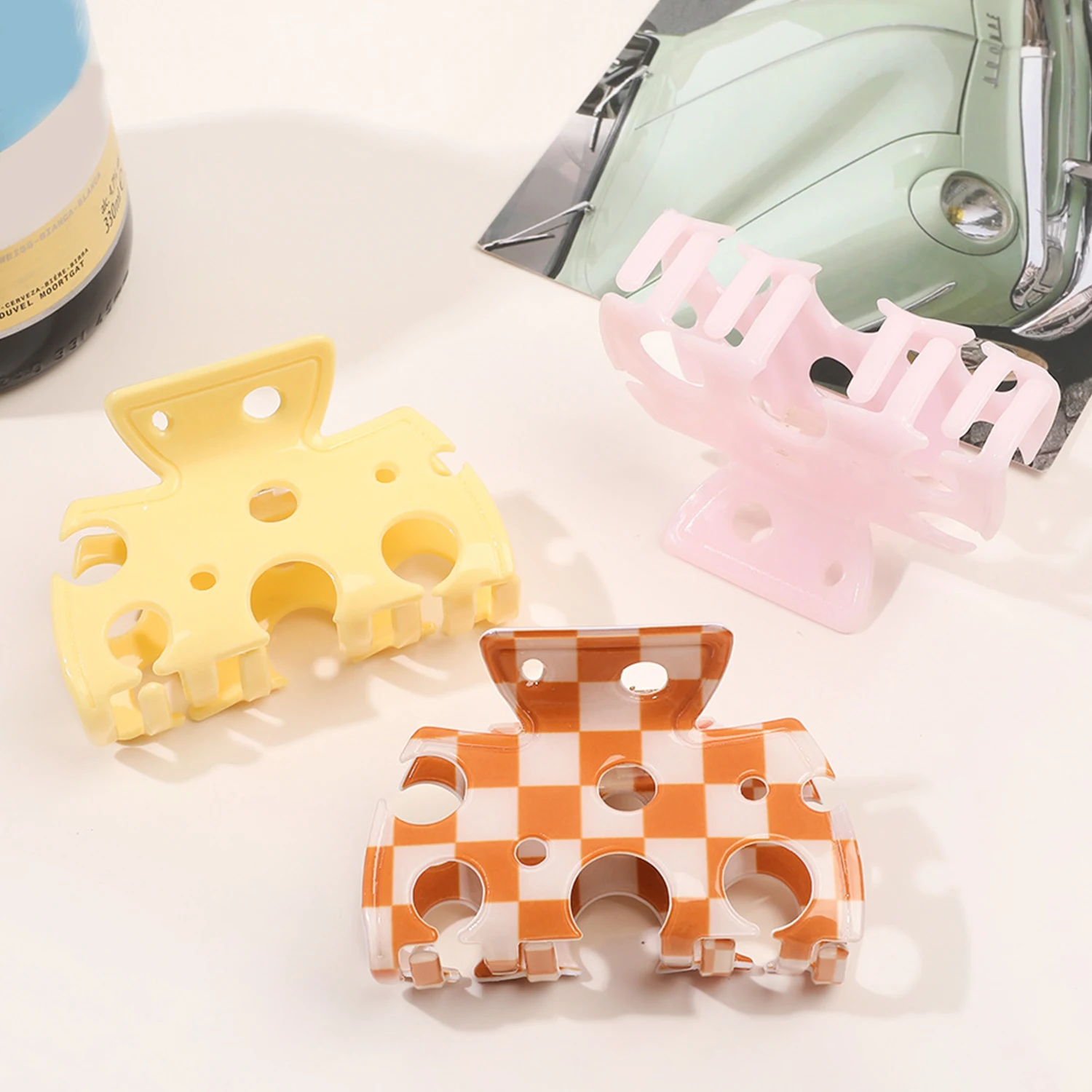 Cute Cheese Hairpin Acrylic Hair Accessories Cute Funny Cheese Hair Clip Y2K Shark Clip Unique Charm Headwear
Cute Cheese Hairpin Acrylic Hair Accessories Cute Funny Cheese Hair Clip Y2K Shark Clip Unique Charm Headwear