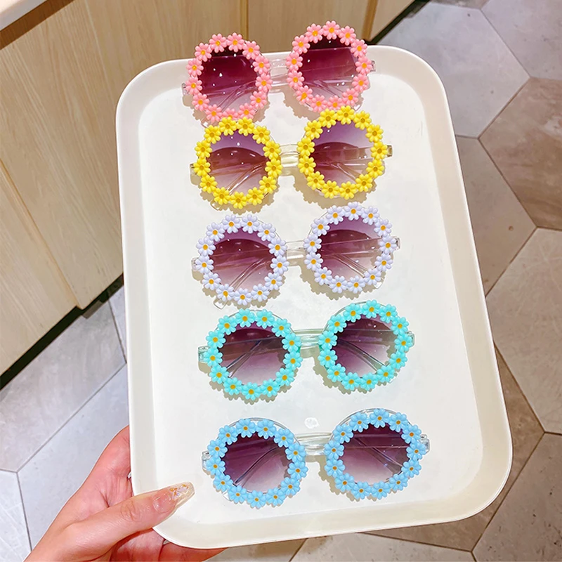 2022 Children Daisy Flower Sunglasses Kids Fashion Sun Glasses Girls Baby Creative Eyeglasses UV400 Outdoor Protection Eyewear
2022 Children Daisy Flower Sunglasses Kids Fashion Sun Glasses Girls Baby Creative Eyeglasses UV400 Outdoor Protection Eyewear