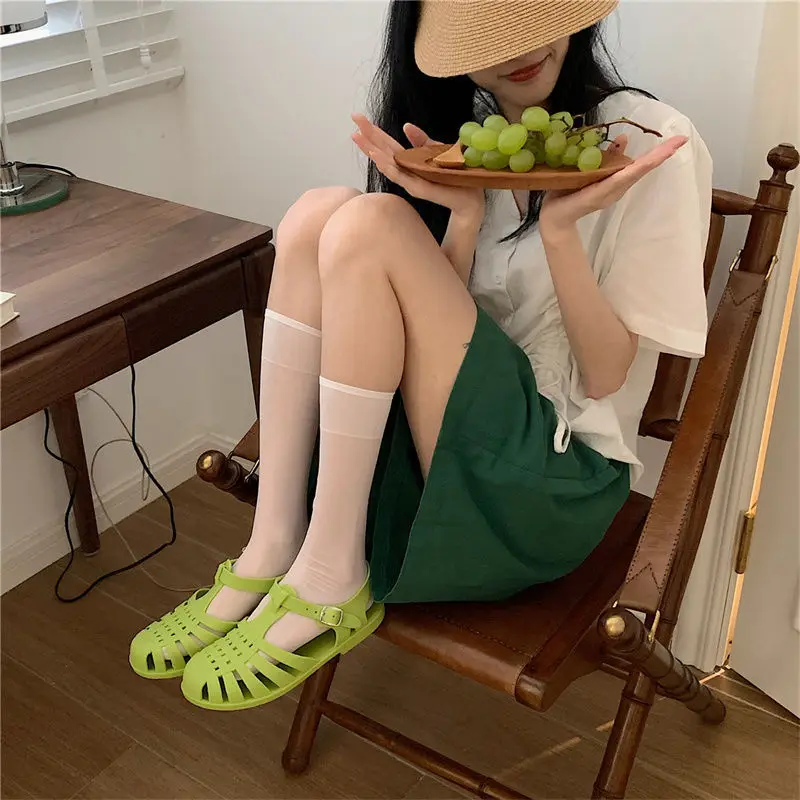 Retro Roman Sandals Women's Summer Korean Fairy Style Ins Student Weaving Hollow Flat Jelly Shoes
Retro Roman Sandals Women's Summer Korean Fairy Style Ins Student Weaving Hollow Flat Jelly Shoes