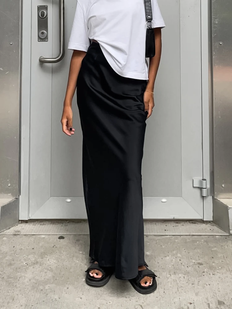 French Style Women Satin Long Skirts Solid Color Office Lady Fashion Mermaid Skirt High Waist Satin Silk Maxi Long Skirts
French Style Women Satin Long Skirts Solid Color Office Lady Fashion Mermaid Skirt High Waist Satin Silk Maxi Long Skirts