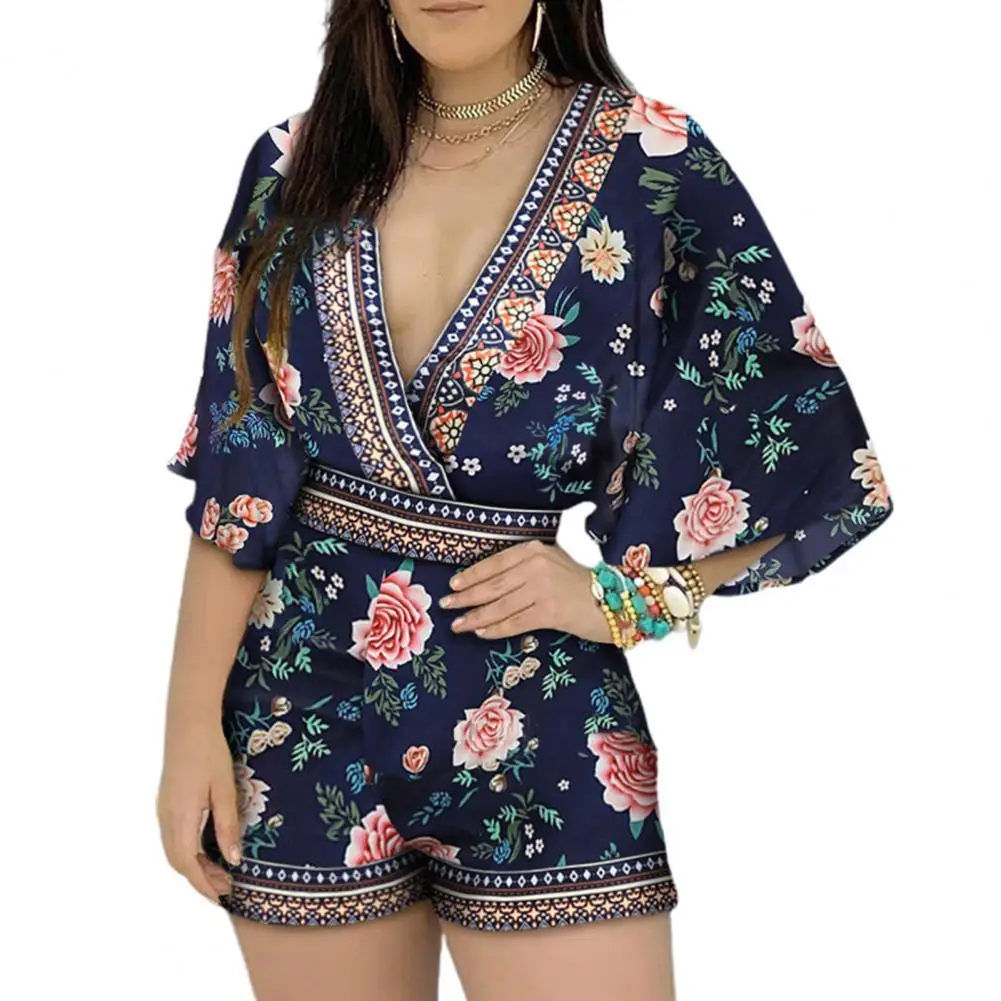 Women Jumpsuit Deep V-Neck Lantern Half Sleeve Mid-Rise Flower Retro Short Pants Romper Female Clothing комбинезон женский
Women Jumpsuit Deep V-Neck Lantern Half Sleeve Mid-Rise Flower Retro Short Pants Romper Female Clothing комбинезон женский