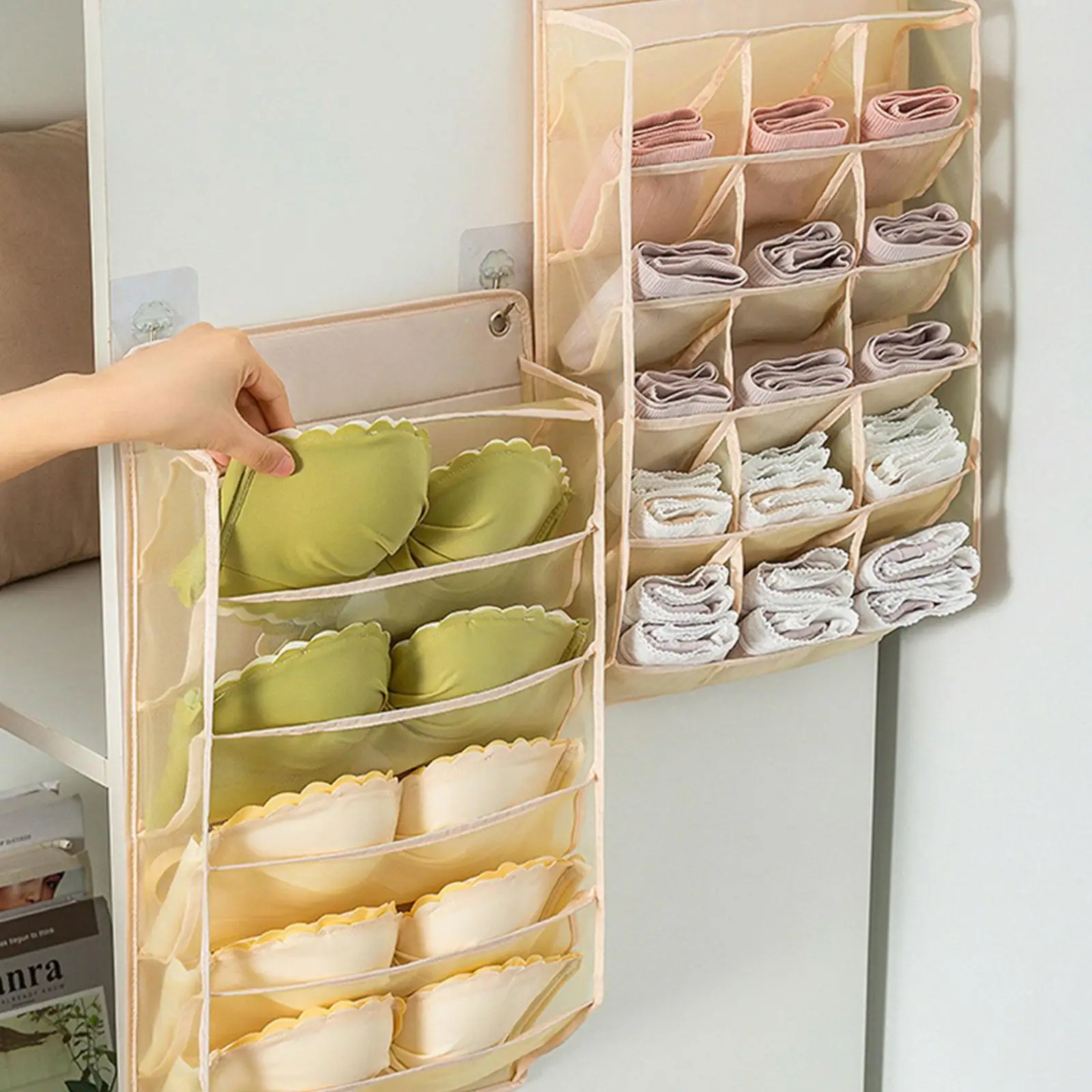 15/5 Grids Bra Underwear Compartment Storage Box Wardrobe Bag Socks Hanging Storage Clothes Wall Garments Box Hanger Box Ho K4N9
15/5 Grids Bra Underwear Compartment Storage Box Wardrobe Bag Socks Hanging Storage Clothes Wall Garments Box Hanger Box Ho K4N9