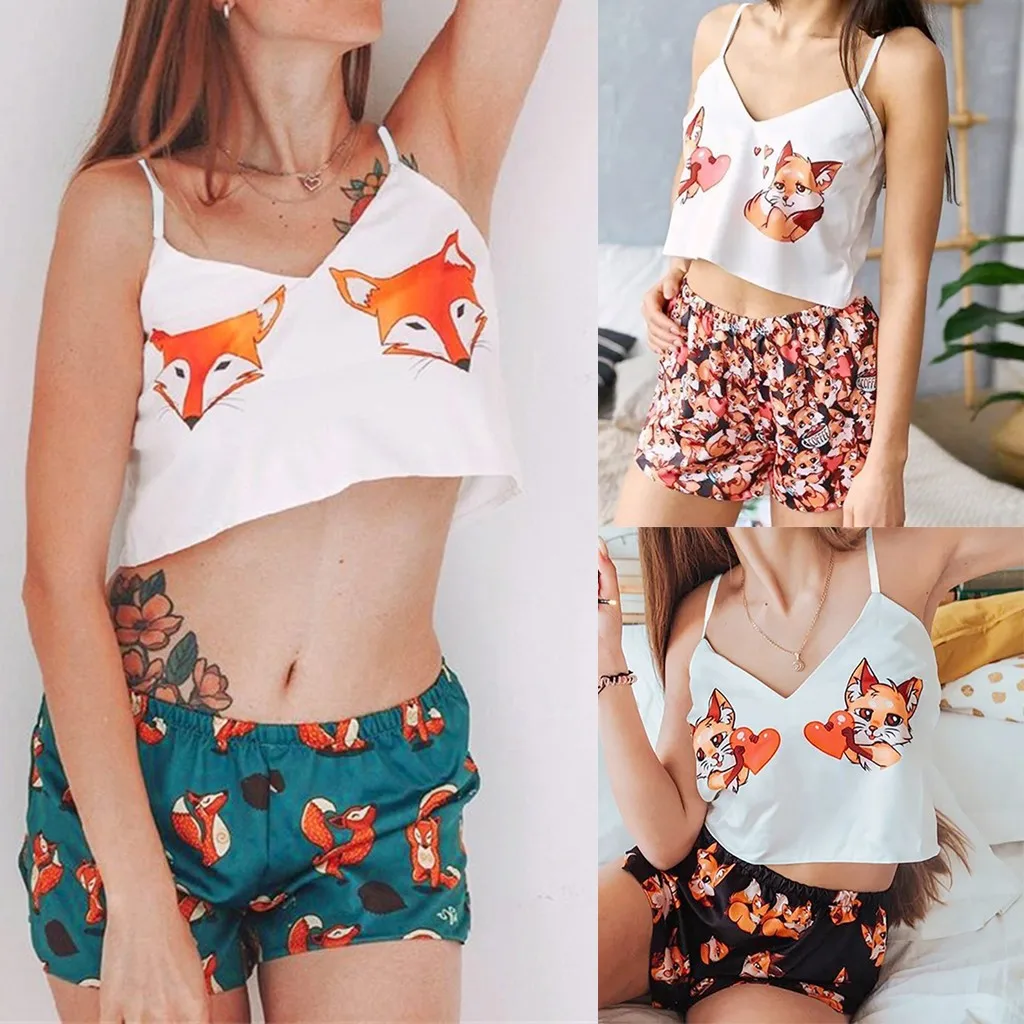 Пижамный комплект с принтом лисы, милая одежда для сна с мультяшным рисунком, шелковое атласное женское нижнее белье с V-образным вырезом 
Пижамный комплект с принтом лисы, милая одежда для сна с мультяшным рисунком, шелковое атласное женское нижнее белье с V-образным вырезом