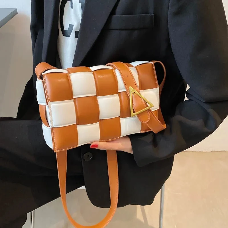 Women's Handbag Designer Flap Bags Crossbody bag 2020 New High quality PU Leather Travel Shoulder Messenger Bag
Women's Handbag Designer Flap Bags Crossbody bag 2020 New High quality PU Leather Travel Shoulder Messenger Bag