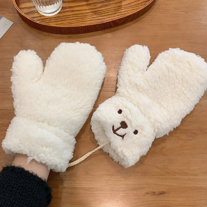 New 1Pair Women Girls Plush Cute Bear Claw Warm Gloves Soft Anime Cosplay Plush for Christmas Party Accessories Women Mittens
New 1Pair Women Girls Plush Cute Bear Claw Warm Gloves Soft Anime Cosplay Plush for Christmas Party Accessories Women Mittens