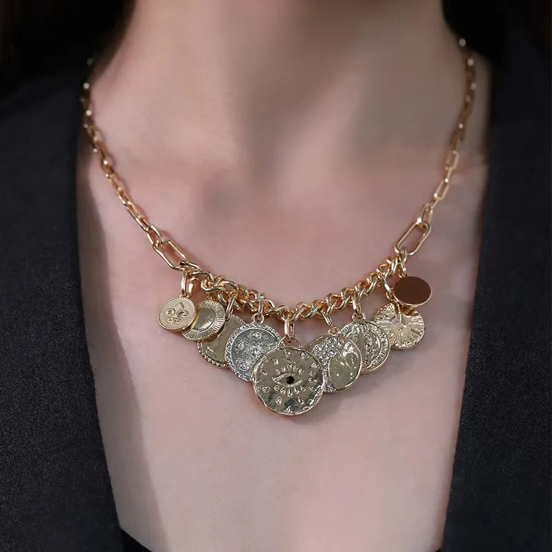 Necklace For Women Fashion Personality Creative Coin Star Moon Eye Flower Rhinestone Embossed Pendant Necklace Party Trendy Gift
Necklace For Women Fashion Personality Creative Coin Star Moon Eye Flower Rhinestone Embossed Pendant Necklace Party Trendy Gift