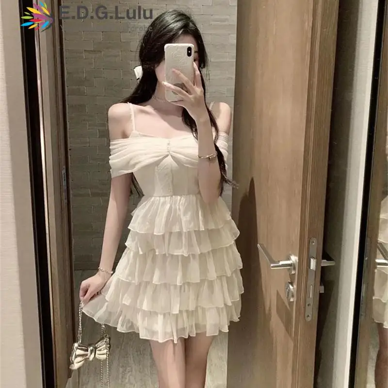 EDGLuLu Лето 2022 женское платье с квадратным вырезом и открытыми плечами элегантное Сетчатое розовое платье с коротким рукавом и каскадными обо...
EDGLuLu Лето 2022 женское платье с квадратным вырезом и открытыми плечами элегантное Сетчатое розовое платье с коротким рукавом и каскадными обо...