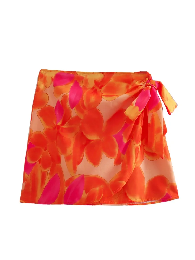 MESTTRAF Sexy Design 2022 Women Printing Tied A Knot Mini Skirts Vintage High Waist Zipper Fitted Female Skirts
MESTTRAF Sexy Design 2022 Women Printing Tied A Knot Mini Skirts Vintage High Waist Zipper Fitted Female Skirts