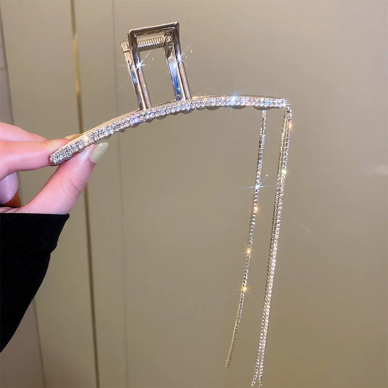 Korean Style Simple Full Rhinestones Hair Claws Clips for Women Long Tassel Clamps Clip Headwear Girls Jewelry
Korean Style Simple Full Rhinestones Hair Claws Clips for Women Long Tassel Clamps Clip Headwear Girls Jewelry