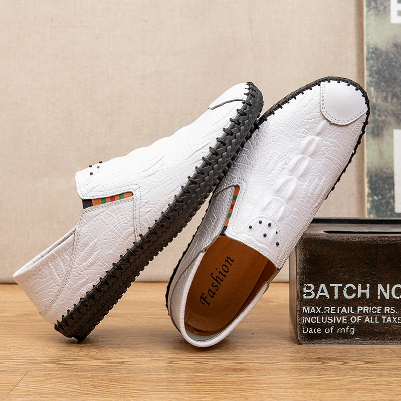 Leather Shoes Sapatos Masculinos De Couro Genuino Men's Shoes Fashion Mens Formal Leather Men Moccasins For Black Male Shoe 
Leather Shoes Sapatos Masculinos De Couro Genuino Men's Shoes Fashion Mens Formal Leather Men Moccasins For Black Male Shoe