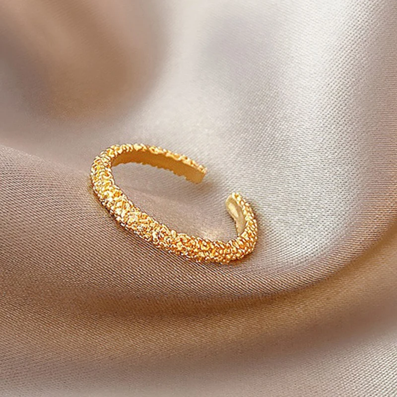 Luxury Fashion Women's Ring Ins Gold Plated Vintage French Cute Girls Round Jewelry Simple Wedding Party Gift New 2022
Luxury Fashion Women's Ring Ins Gold Plated Vintage French Cute Girls Round Jewelry Simple Wedding Party Gift New 2022