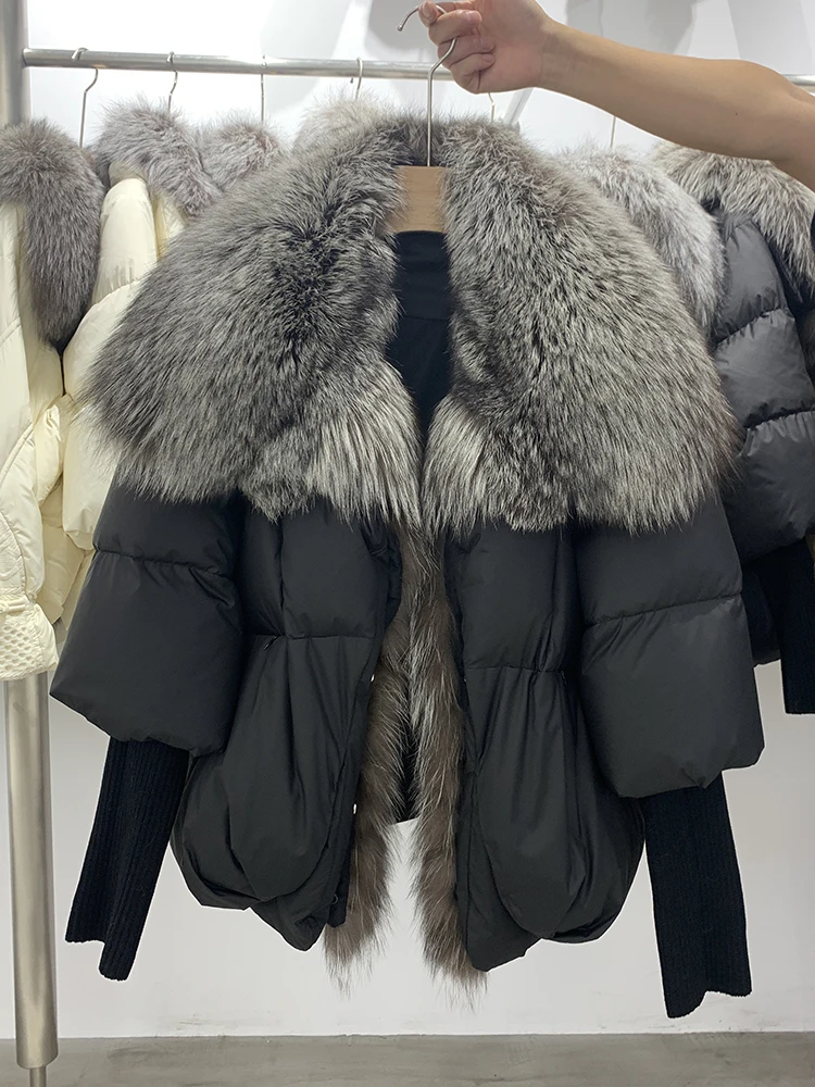 2022 Fashion 90% Goose Down Jacket Winter Women Warm Coat Oversized Real Fox Fur Collar Thick Luxury Outerwear New
2022 Fashion 90% Goose Down Jacket Winter Women Warm Coat Oversized Real Fox Fur Collar Thick Luxury Outerwear New