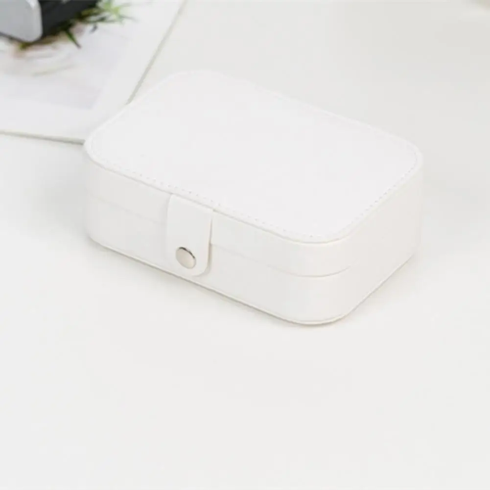 Useful Jewelry Storage Holder Anti-deformed Exquisite Portable Oblong Shape Jewelry Box
Useful Jewelry Storage Holder Anti-deformed Exquisite Portable Oblong Shape Jewelry Box