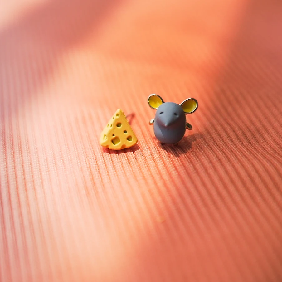 cheese & mouse studs korean designer jewelry earrings for women stainless steel ins trend free shipping new collection
cheese & mouse studs korean designer jewelry earrings for women stainless steel ins trend free shipping new collection