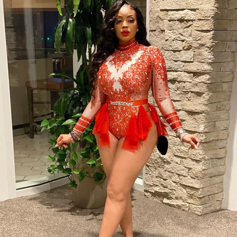 WUHE Sparkly Crystal Rhinestone Mesh Ruffles Bodysuit Women Party Club Dancing One Piece Romper Festival Outfit Body Feminino
WUHE Sparkly Crystal Rhinestone Mesh Ruffles Bodysuit Women Party Club Dancing One Piece Romper Festival Outfit Body Feminino