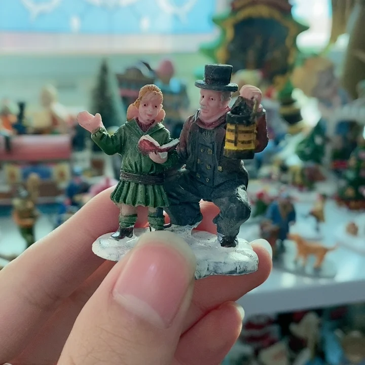 small resin figure mental psychological sand table game box court therapy man and girl
small resin figure mental psychological sand table game box court therapy man and girl