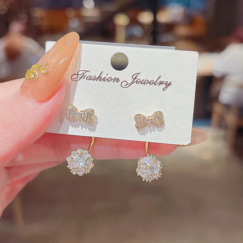 Wholesale Sterling Silvers Pin Copper Zircon Earrings for Women One Style Dual-Wear Fashion Studs Jewelry Gift
Wholesale Sterling Silvers Pin Copper Zircon Earrings for Women One Style Dual-Wear Fashion Studs Jewelry Gift