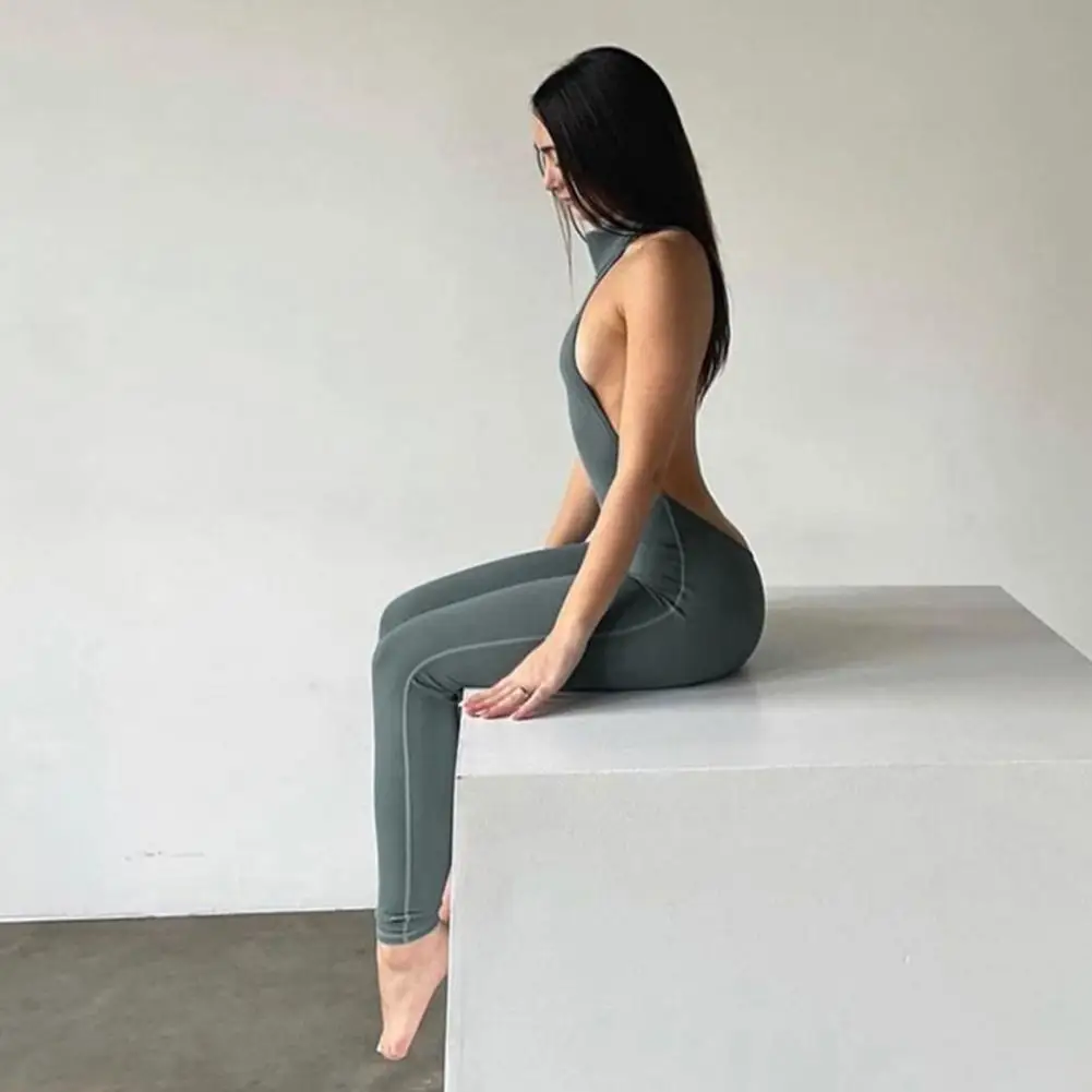 Fashion Romper Sportswear Backless Soft Texture Basic Jumpsuit Hanging Neck Pure Color Bodycon Jumpsuit
Fashion Romper Sportswear Backless Soft Texture Basic Jumpsuit Hanging Neck Pure Color Bodycon Jumpsuit