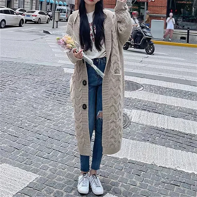 2023 autumn/winter new Mid length hooded knit sweater cardigan jacket,loose and thickened fashion women's temperament trend coat
2023 autumn/winter new Mid length hooded knit sweater cardigan jacket,loose and thickened fashion women's temperament trend coat