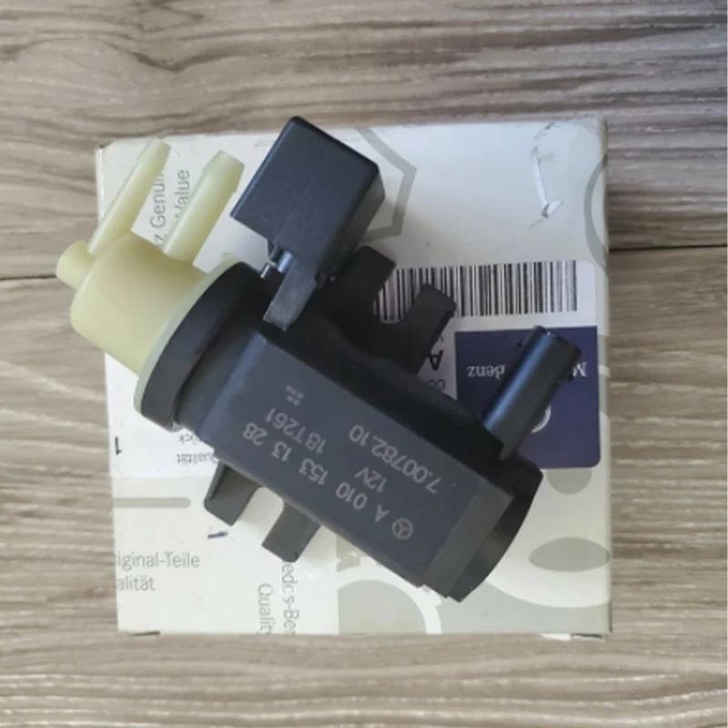 A0101531328 FOR Mercedes-Benz pressure converter GLC180 C200 A180 B200 274 270 engine pressure valve control valve
A0101531328 FOR Mercedes-Benz pressure converter GLC180 C200 A180 B200 274 270 engine pressure valve control valve