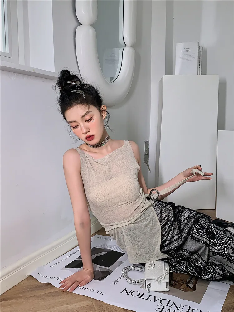 ZCSMLL See Through Asymmetrical Top High Fashion Designer Tank Top Women Summer 2022 Bodycon Sleeveless Top Clothing
ZCSMLL See Through Asymmetrical Top High Fashion Designer Tank Top Women Summer 2022 Bodycon Sleeveless Top Clothing