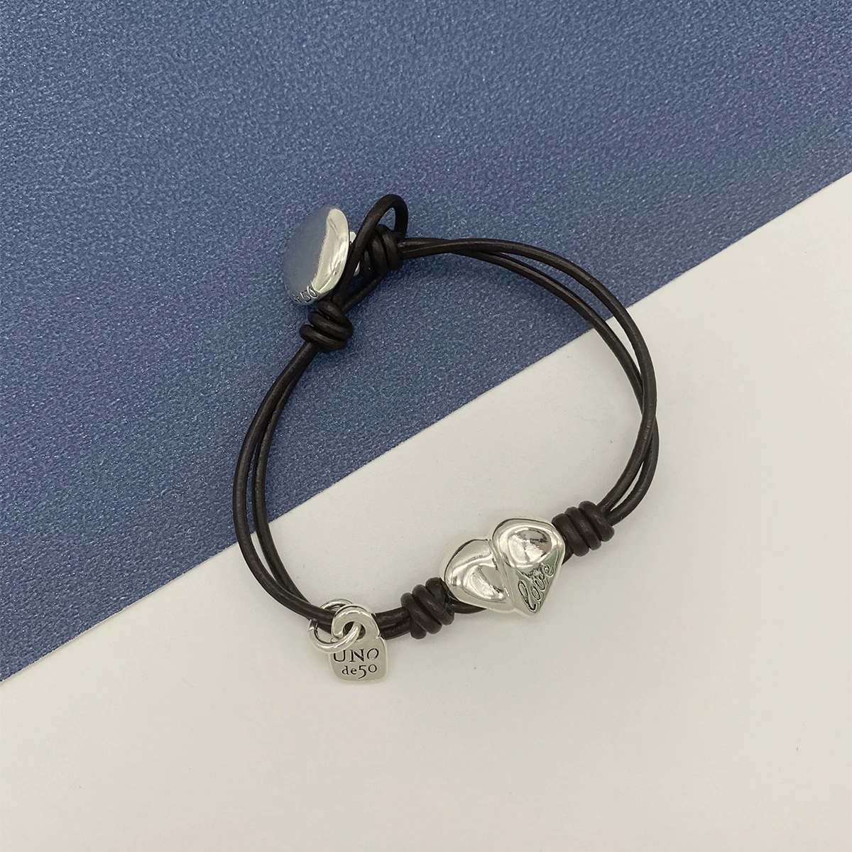 Браслет женский из серебра 2023 пробы с гравировкой, подходит для UNO DE 50
Браслет женский из серебра 2023 пробы с гравировкой, подходит для UNO DE 50