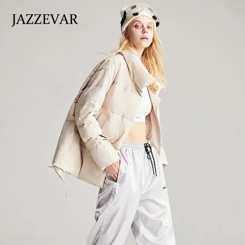 Down jacket female 2023 new winter short fashion Korean version of small thicker white duck down coat female
Down jacket female 2023 new winter short fashion Korean version of small thicker white duck down coat female