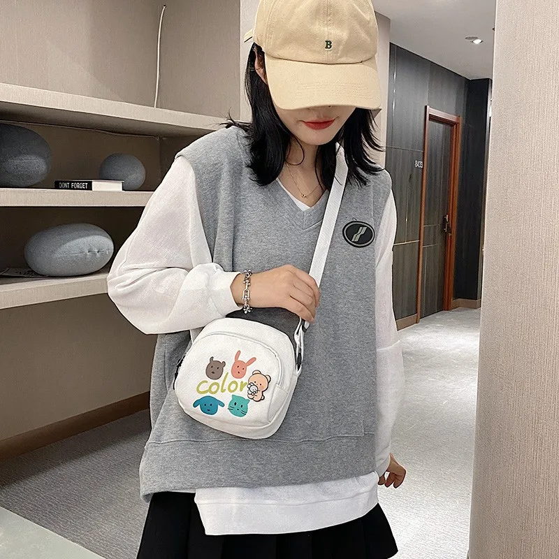 2022 New Korean Version Japanese Canvas Bag Small Fresh Girl Shoulder Bag Diagonal Bag Mobile Phone Bag Cartoon Cute Cloth Bag
2022 New Korean Version Japanese Canvas Bag Small Fresh Girl Shoulder Bag Diagonal Bag Mobile Phone Bag Cartoon Cute Cloth Bag