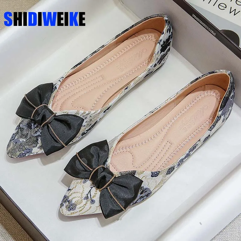 big size 43 Bow women's flats Contracted shallow mouth Pointed flat shoes for women spring summer korean style woman shoes
big size 43 Bow women's flats Contracted shallow mouth Pointed flat shoes for women spring summer korean style woman shoes