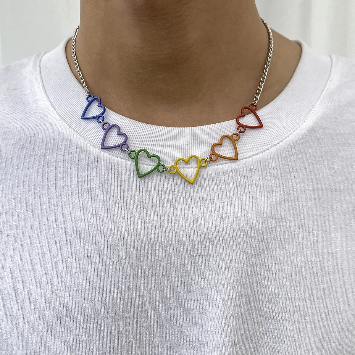 New Fashion Simple Colorful Love Necklace Women Metal Hollow-carved Clavicle Chain Necklaces For Men Chains Choker Jewelry Gift
New Fashion Simple Colorful Love Necklace Women Metal Hollow-carved Clavicle Chain Necklaces For Men Chains Choker Jewelry Gift