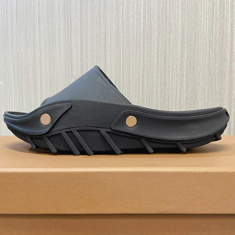 Female Men Vacation Beach Shoes Summer New Wear Resistant Thick Bottom Lazy Slippers Non-slip Open Toe Platform Lovers Sandals
Female Men Vacation Beach Shoes Summer New Wear Resistant Thick Bottom Lazy Slippers Non-slip Open Toe Platform Lovers Sandals
