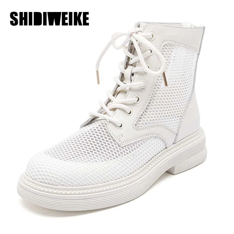 Женские ботильоны из натуральной кожи, с перфорацией, на плоской платформе, на шнуровке, большие размеры, AD1891, весна-лето 
Женские ботильоны из натуральной кожи, с перфорацией, на плоской платформе, на шнуровке, большие размеры, AD1891, весна-лето