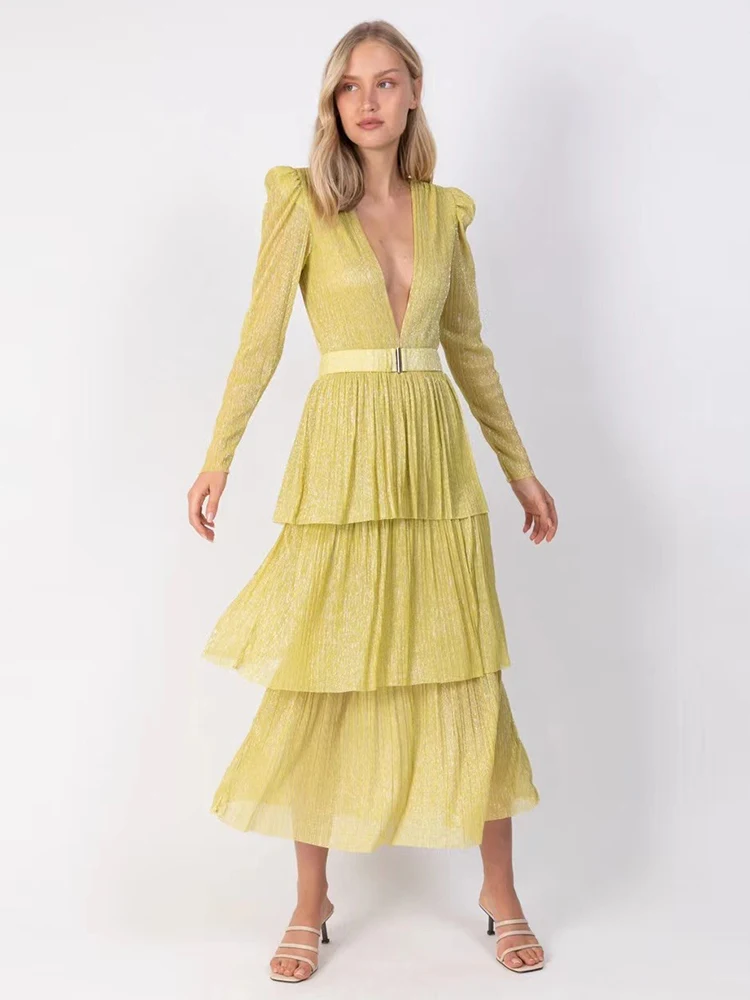 Designer Retro Shiny Silk Sexy V-Neck Tie High Waist Long Sleeve Dress Women's Fall New Fashion Draped Multi-Layered Puff Dress
Designer Retro Shiny Silk Sexy V-Neck Tie High Waist Long Sleeve Dress Women's Fall New Fashion Draped Multi-Layered Puff Dress