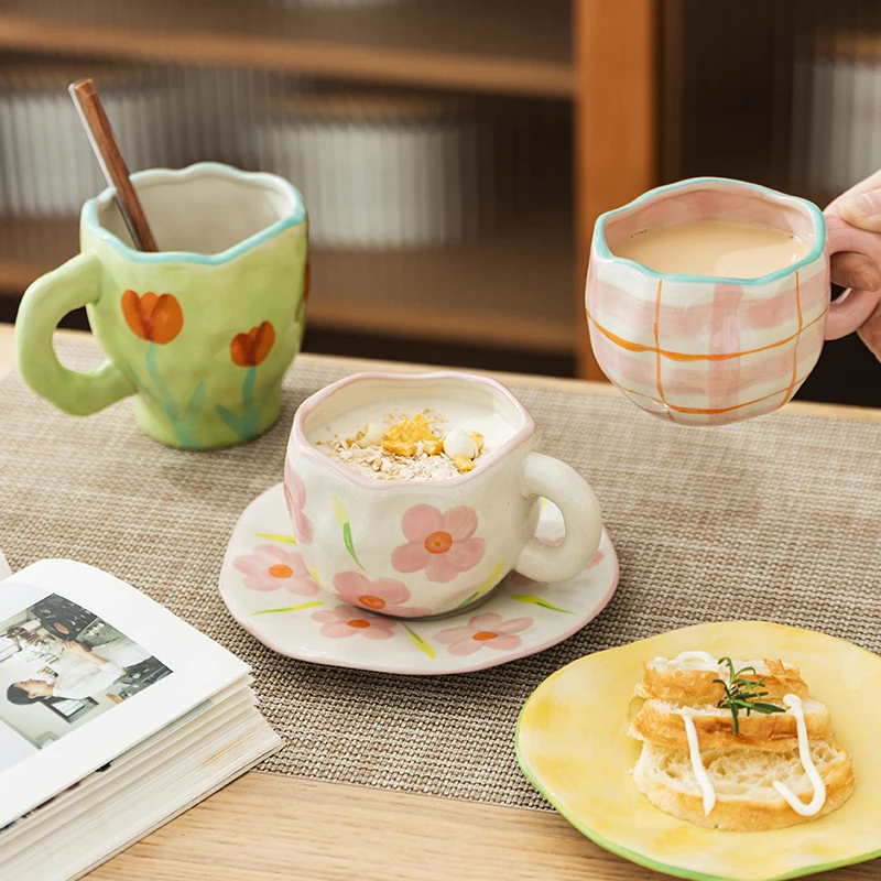 

Винтажная кофейная чашка с рисунком тюльпана, клетчатая керамическая чашка с цветами, набор блюдце для молока, чашка для завтрака с ручкой, кружка для микроволновой печи