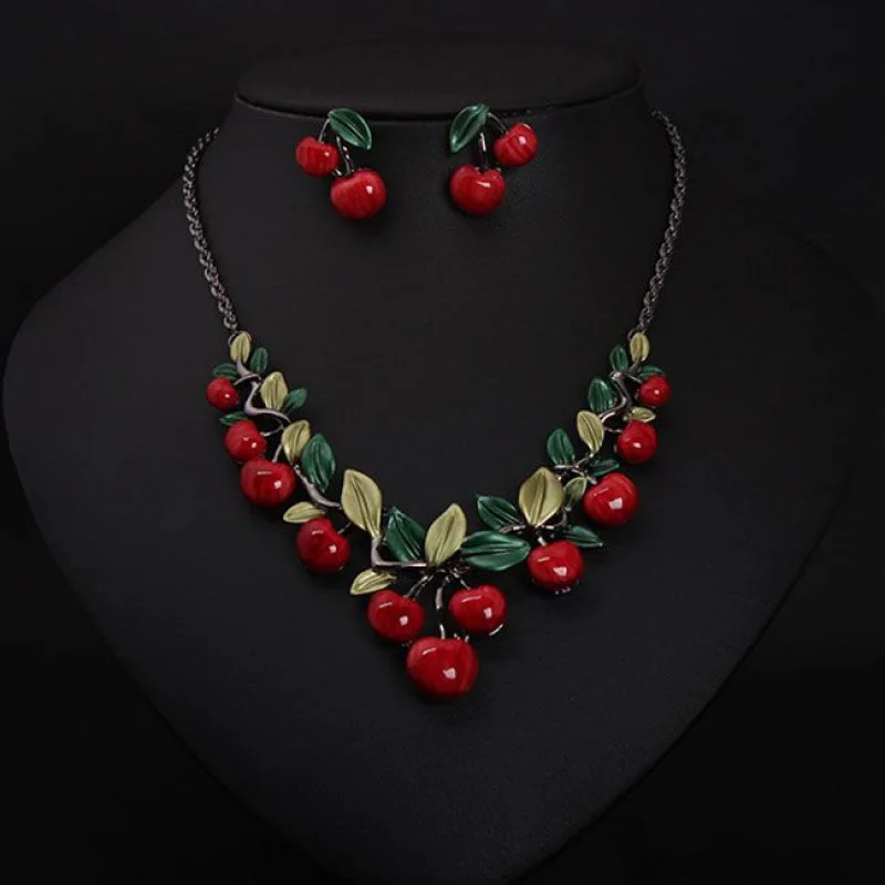 

Luxury Cherry Necklace Earring Jewelry Set in Europe and America, Light Luxury Bride Evening Dress, Fashion Accessories