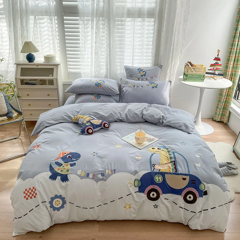 Nursery School Cartoon Long-staple Cotton Four-piece Car Small Dinosaur 100% Cotton Boy Baby Bedding Set for Suit Kids
Nursery School Cartoon Long-staple Cotton Four-piece Car Small Dinosaur 100% Cotton Boy Baby Bedding Set for Suit Kids