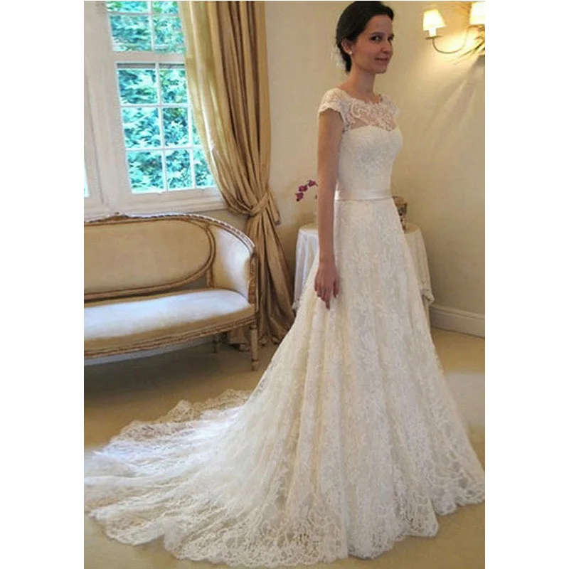 New Beige Lace Women's Wedding Dress, Bride, Floor Length Skirt Round Neck Sleeveless Hollow Out Back Exquisite Decal Decoration
New Beige Lace Women's Wedding Dress, Bride, Floor Length Skirt Round Neck Sleeveless Hollow Out Back Exquisite Decal Decoration