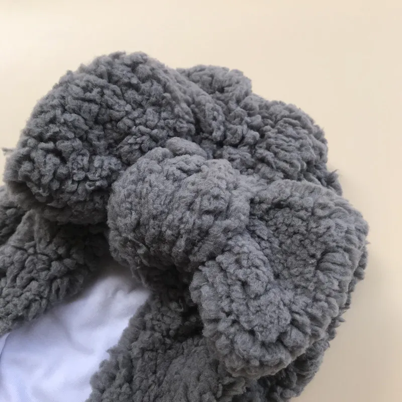 Neutral Lamb Wool Baby Hat Big Bowknot Baby Girl Hat Turban Knot Head Wraps Baby Kids Bonnet Beanie Newborn Photography Props
Neutral Lamb Wool Baby Hat Big Bowknot Baby Girl Hat Turban Knot Head Wraps Baby Kids Bonnet Beanie Newborn Photography Props