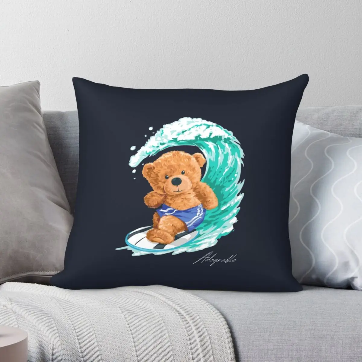 Симпатичный серфинг медведь Adograble квадратная подушка чехол полиэстер Лен бархат молния Декор диванная Подушка Чехол диванная Подушка Наво... 
Симпатичный серфинг медведь Adograble квадратная подушка чехол полиэстер Лен бархат молния Декор диванная Подушка Чехол диванная Подушка Наво...