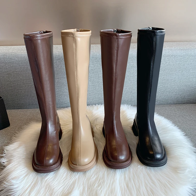 Женские сапоги на платформе и высоком каблуке, с круглым носком, на молнии
Женские сапоги на платформе и высоком каблуке, с круглым носком, на молнии