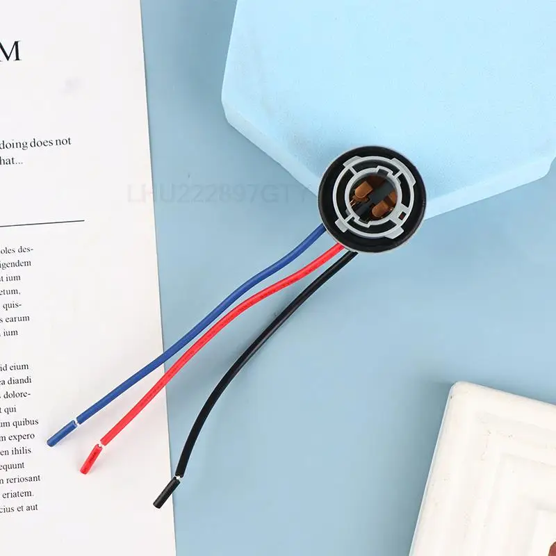 1Pc Car Brake Light 1157 Bulb Socket BAY15D Lamp Holder P21/5W Adapter Led Turn Signal Lamp Socket Plug Connector Accessories
1Pc Car Brake Light 1157 Bulb Socket BAY15D Lamp Holder P21/5W Adapter Led Turn Signal Lamp Socket Plug Connector Accessories