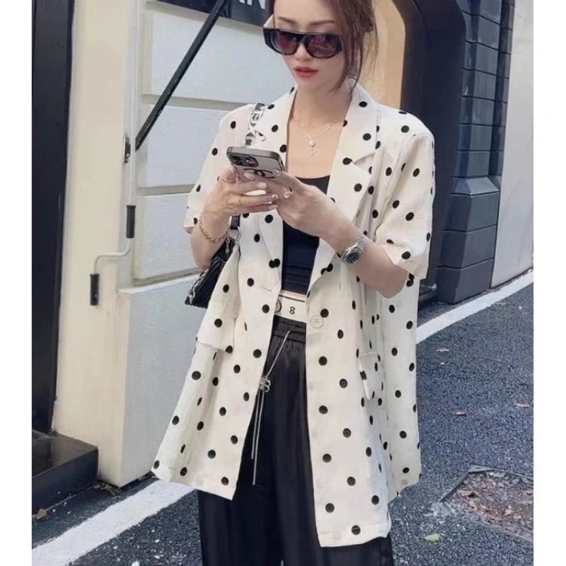Temperament White Polka Dot Thin Blazer Women's 2023 Summer New Chic Unique French Luxury Sense
Temperament White Polka Dot Thin Blazer Women's 2023 Summer New Chic Unique French Luxury Sense